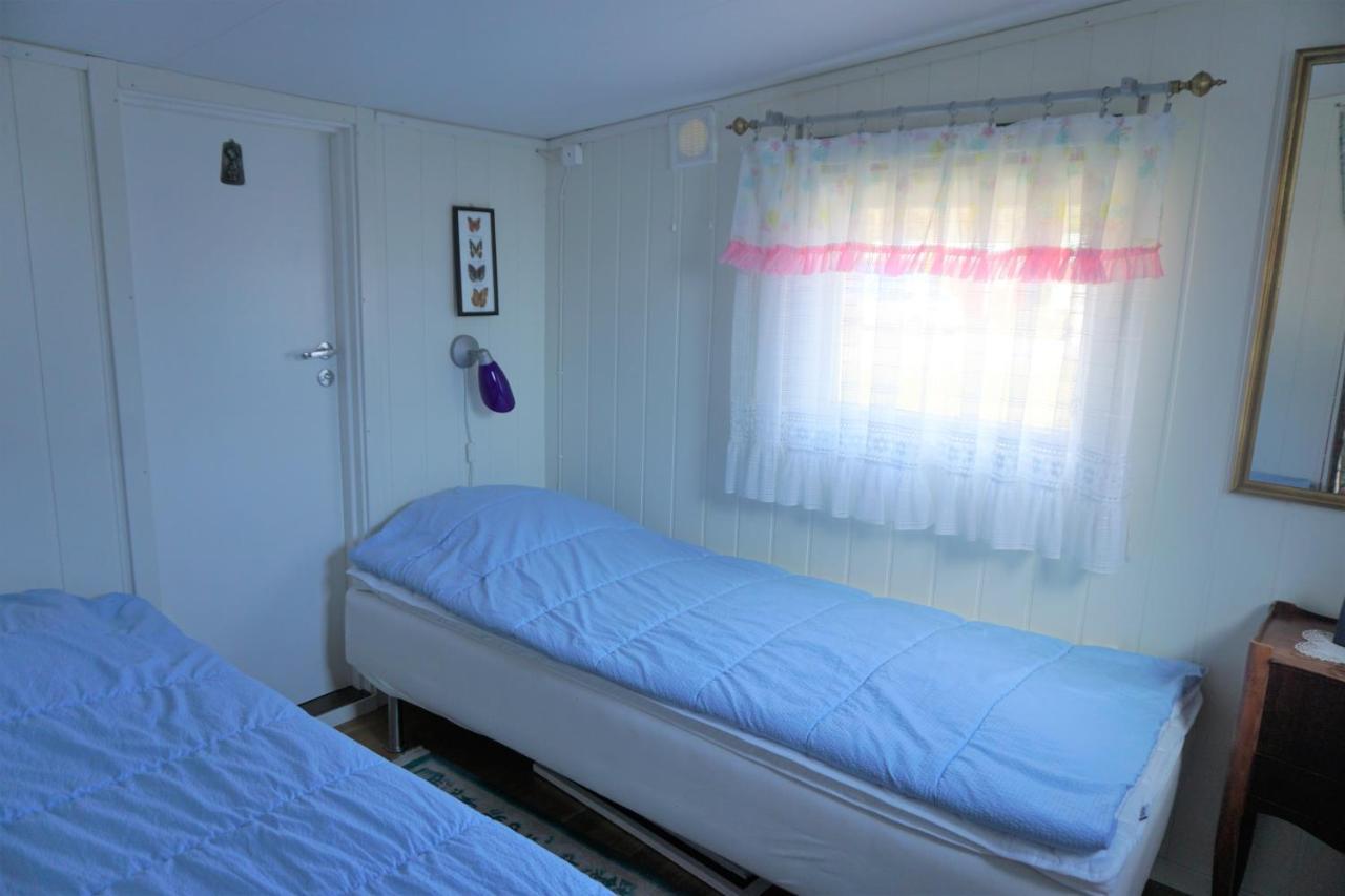 Karlholm Snatra Stugomrade Villa Karlholmsbruk ภายนอก รูปภาพ