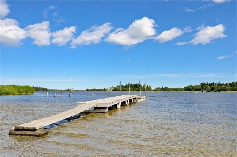 Karlholm Snatra Stugomrade Villa Karlholmsbruk ภายนอก รูปภาพ